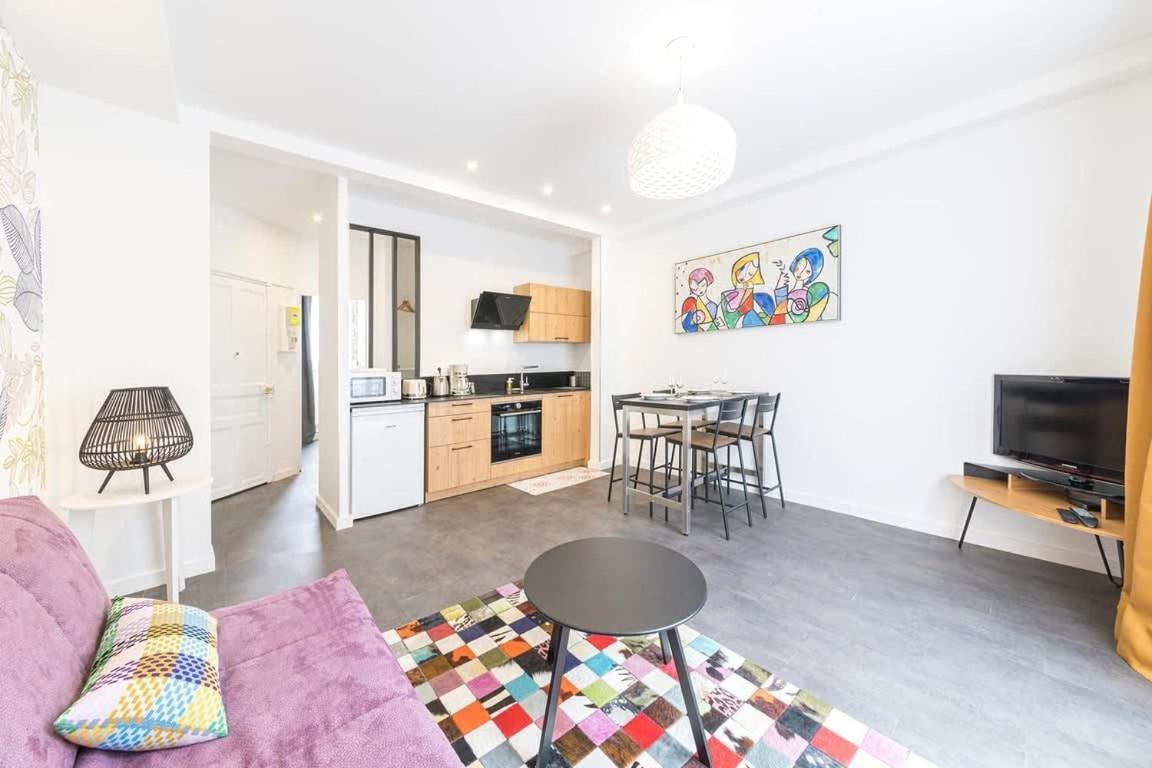 L'Echapee- Bel Appartement Renove Et Proche Gare 렌 외부 사진