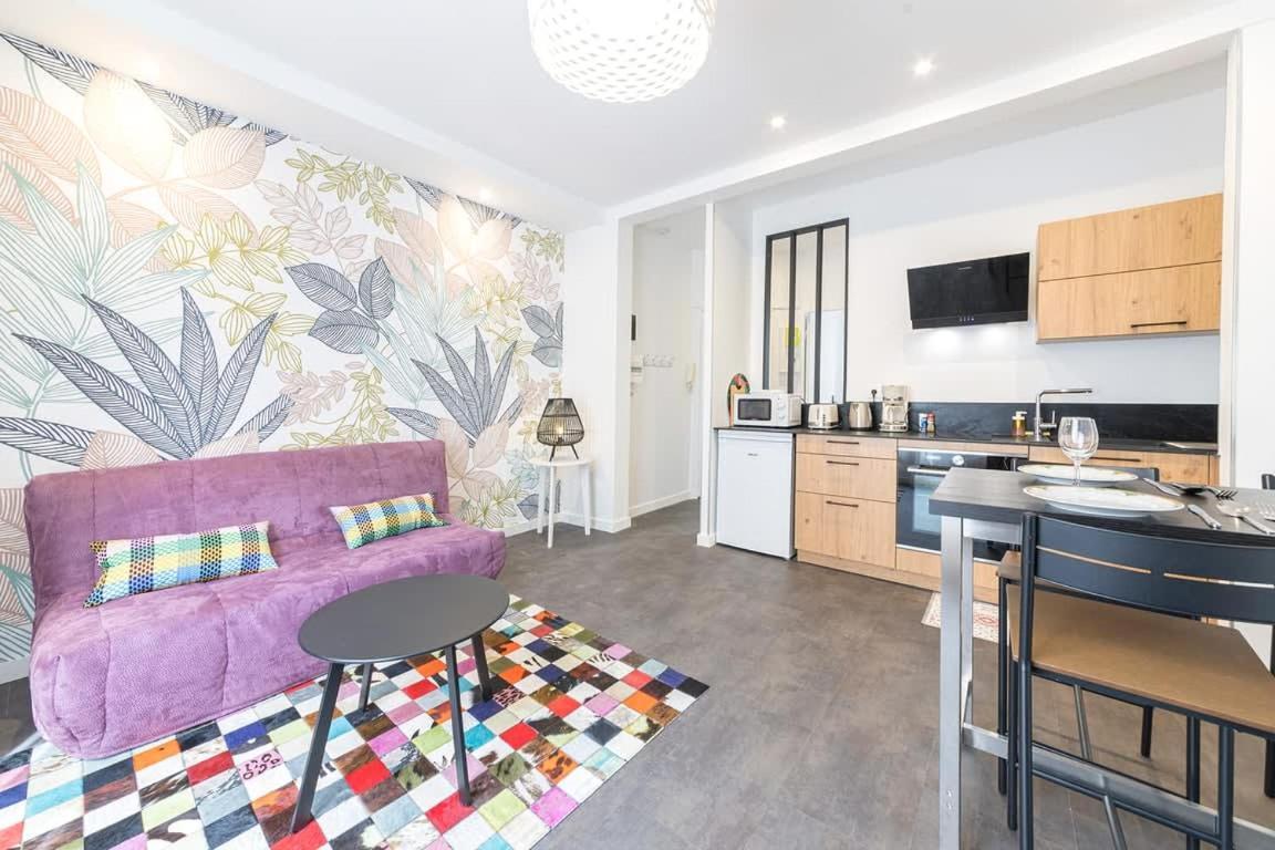L'Echapee- Bel Appartement Renove Et Proche Gare 렌 외부 사진